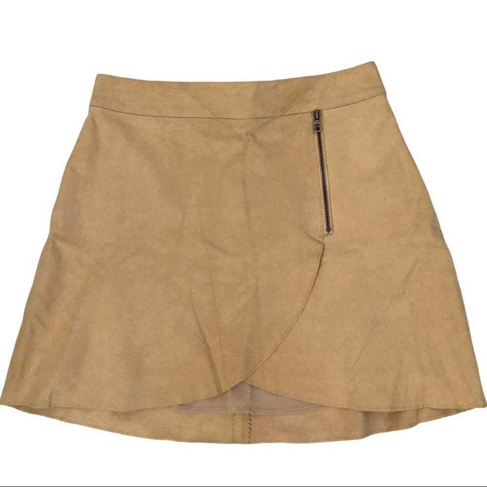 Alice & Olivia Lenon Lamb Leather Mini Skirt Nude